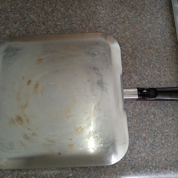 Griddle. Regal Ware - Picture 2 of 6